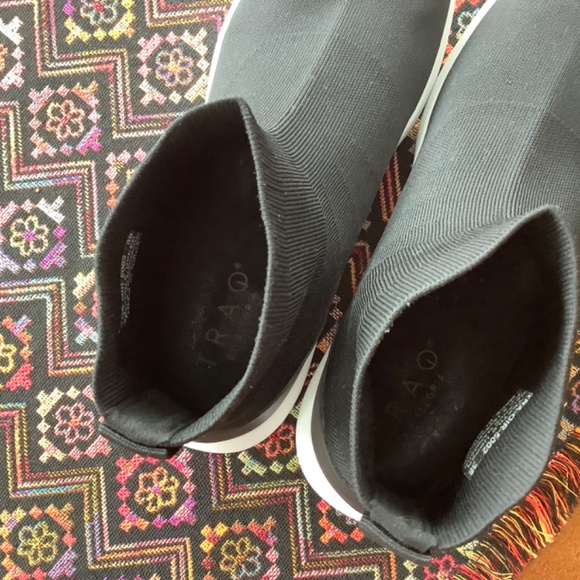 Alegria Traq Qirk sock sneakers size 38/8 - Picture 5 of 7